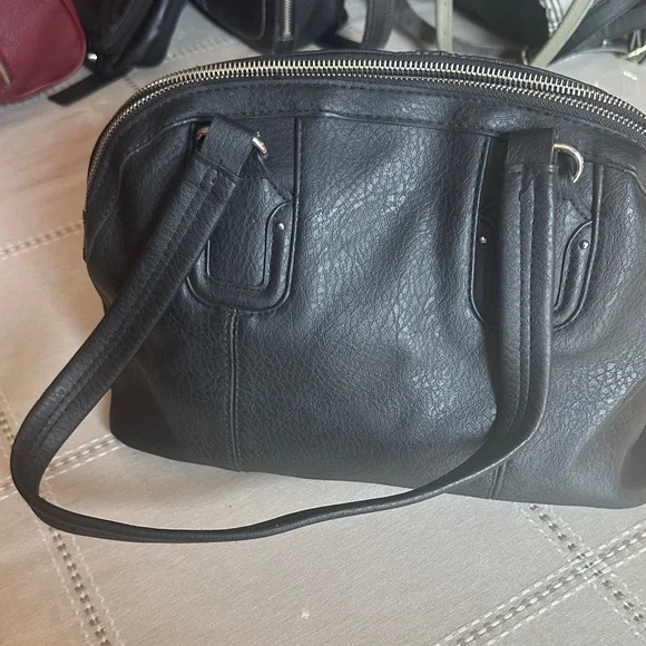 Rosetti Black Shoulder Bag - Picture 2 of 5